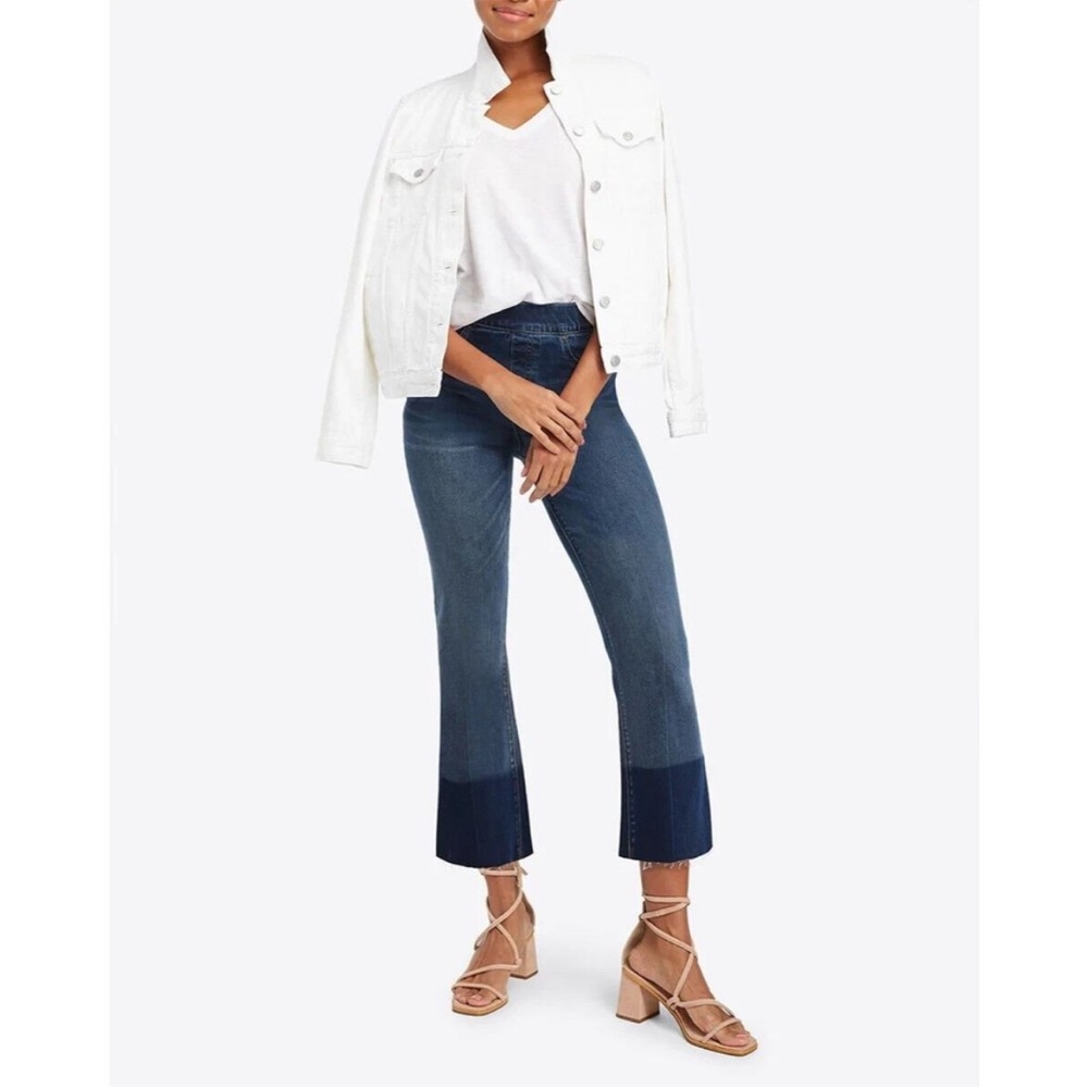 Spanx Cropped Flare Denim Jeans Medium Blue Stretch Pull On Shaping High Rise